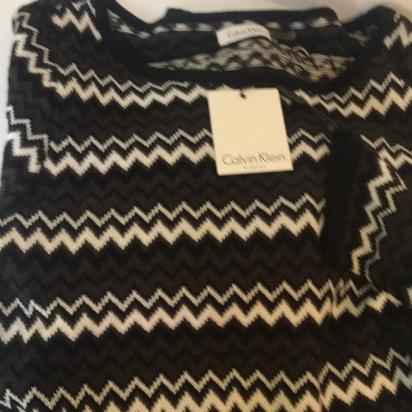 “CALVIN KLEIN” NWT Black and White Sweater Dress. - Picture 12 of 12